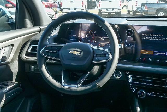 2025 Chevrolet Traverse Vehicle Photo in VENTURA, CA 93003-8585