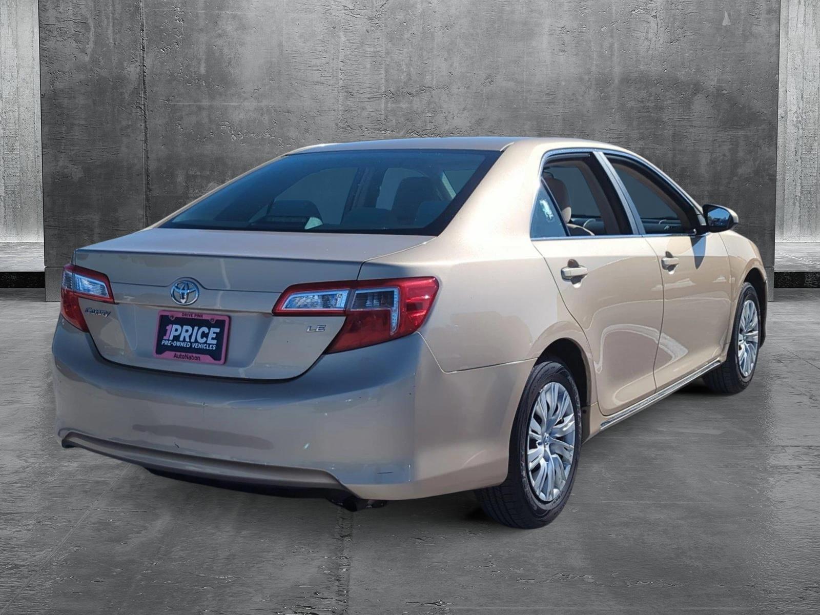 2012 Toyota Camry Vehicle Photo in Ft. Myers, FL 33907