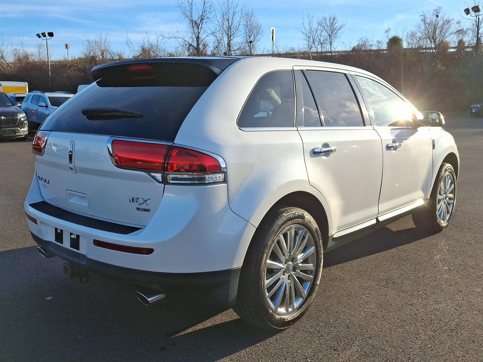 2015 Lincoln MKX Vehicle Photo in Trevose, PA 19053