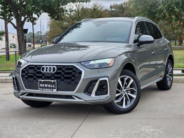 2023 Audi Q5 Vehicle Photo in HOUSTON, TX 77090