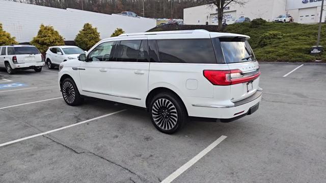 2021 Lincoln Navigator L Vehicle Photo in Pleasant Hills, PA 15236