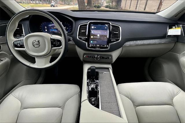 2025 Volvo XC90 Vehicle Photo in Houston, TX 77007