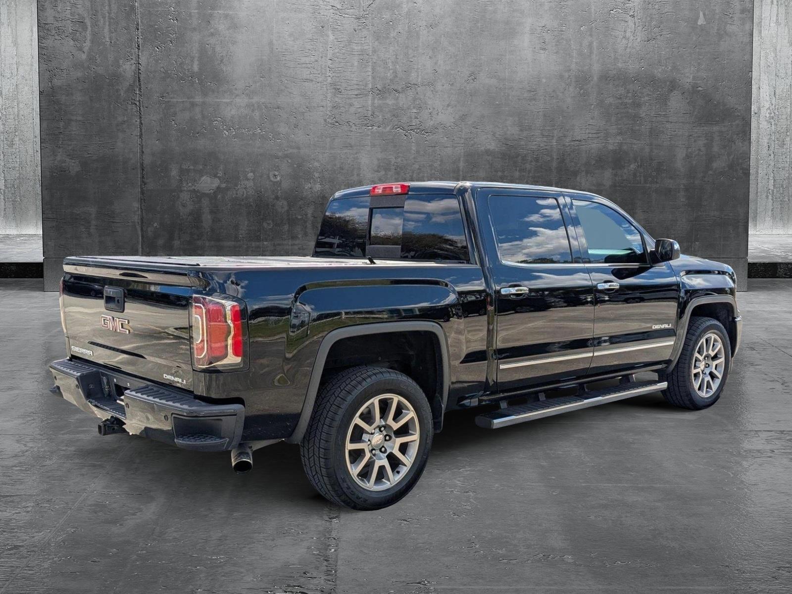 2018 GMC Sierra 1500 Vehicle Photo in PEMBROKE PINES, FL 33024-6534