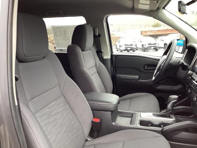 2022 Nissan Frontier Vehicle Photo in Gardner, MA 01440