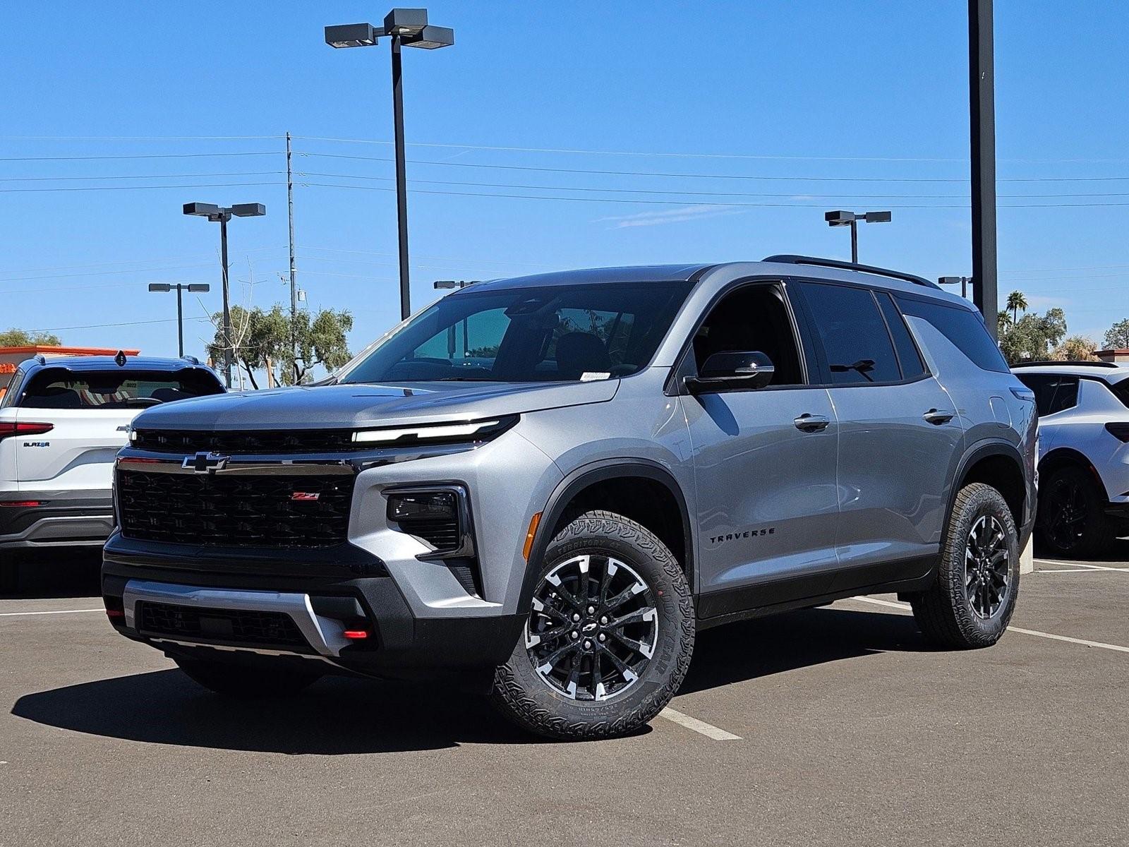 2025 Chevrolet Traverse Vehicle Photo in PEORIA, AZ 85382-3715