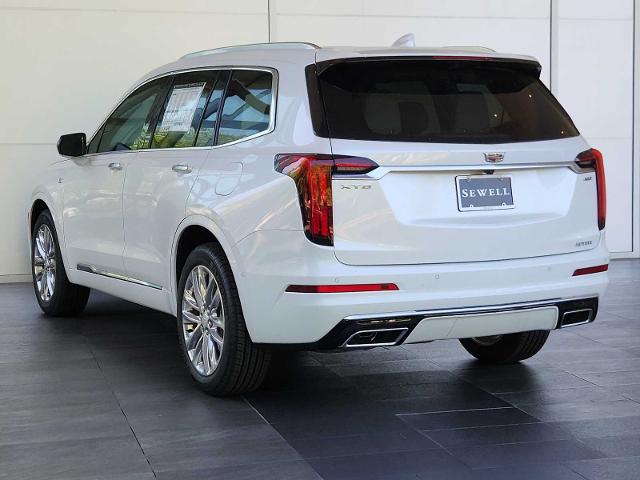2025 Cadillac XT6 Vehicle Photo in HOUSTON, TX 77079