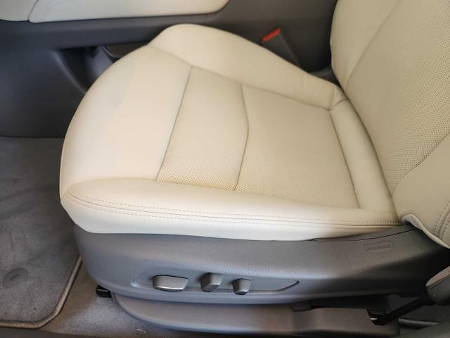 2025 Cadillac XT6 Vehicle Photo in HOUSTON, TX 77079