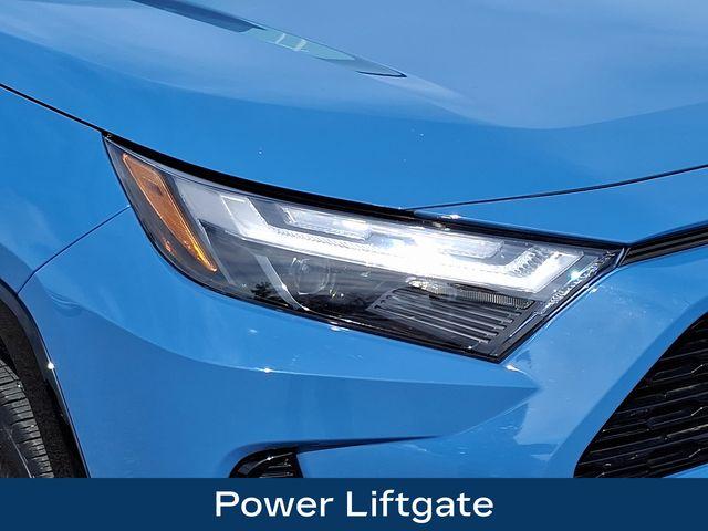 2022 Toyota RAV4 Hybrid Vehicle Photo in DANBURY, CT 06810-5034