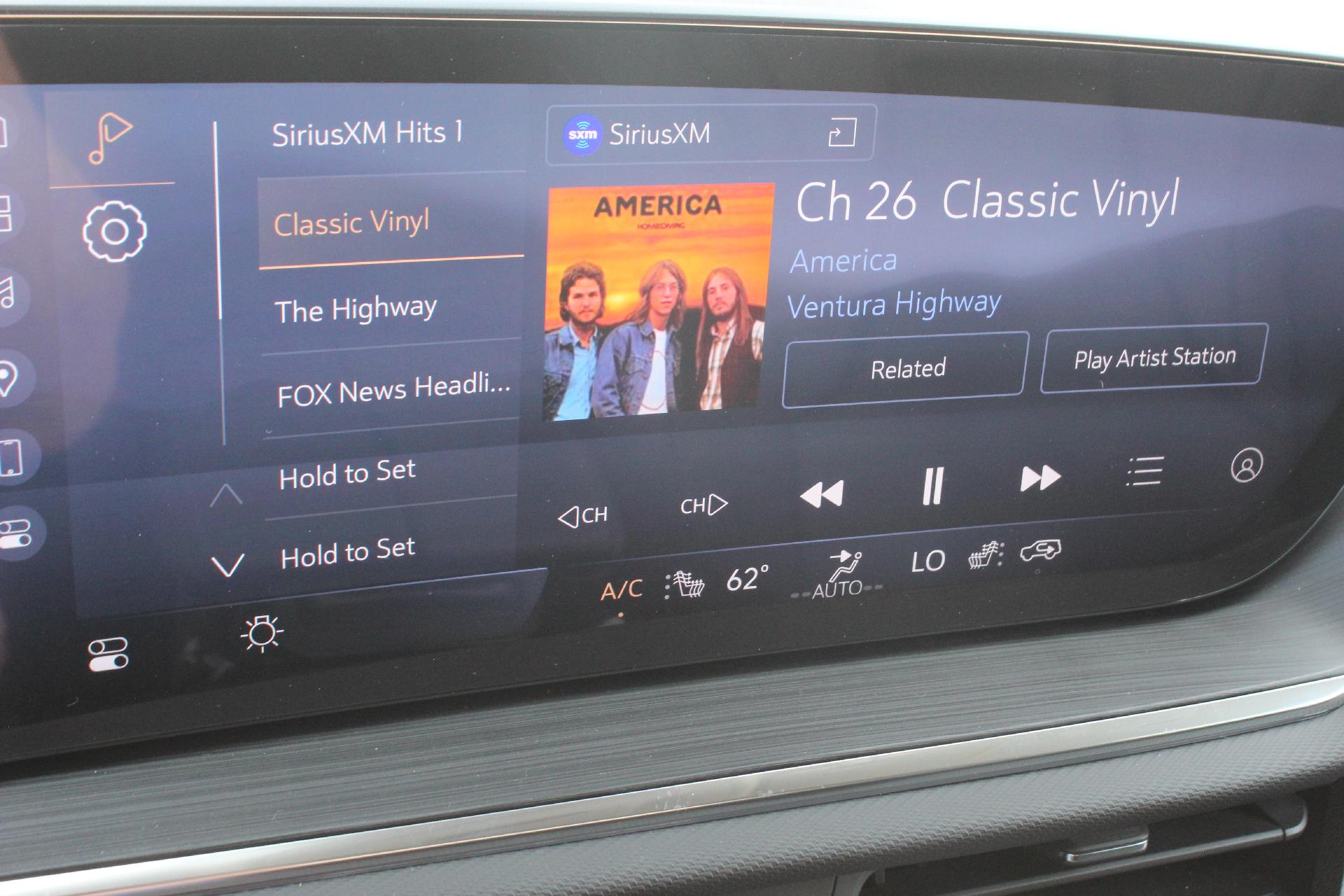 2025 Buick Envision Vehicle Photo in AURORA, CO 80012-4011