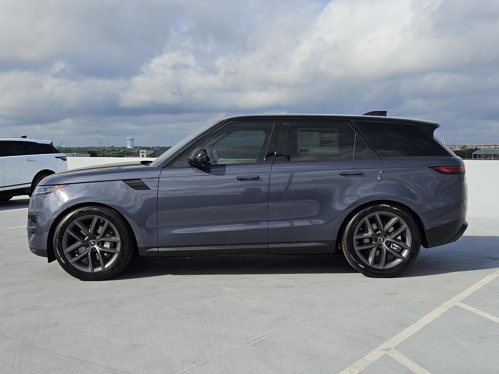 2025 Range Rover Sport Vehicle Photo in AUSTIN, TX 78717