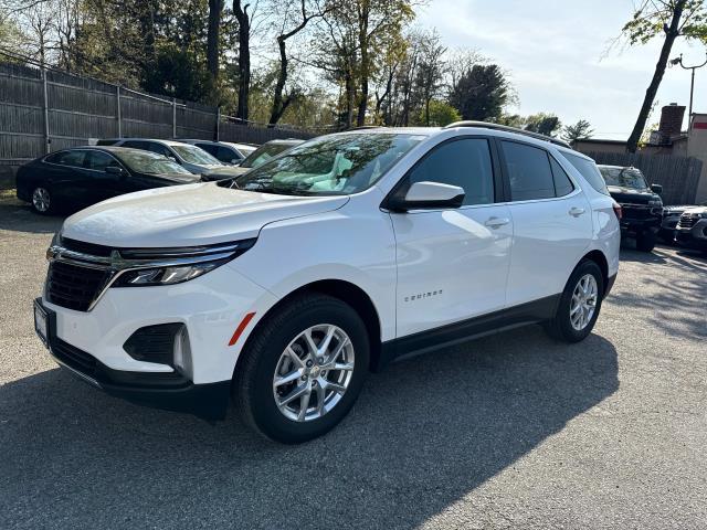 Used 2022 Chevrolet Equinox LT with VIN 3GNAXUEV0NL187950 for sale in Roslyn, NY
