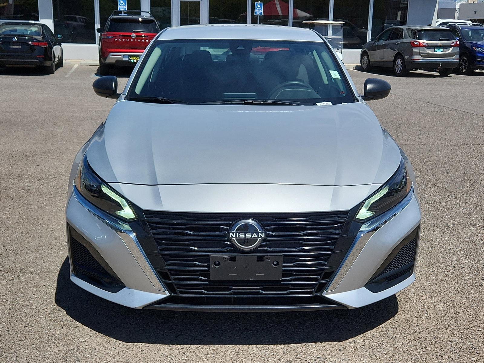 2024 Nissan Altima Vehicle Photo in Albuquerque, NM 87110