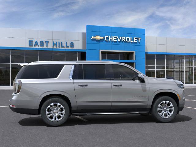 2025 Chevrolet Suburban Vehicle Photo in Roslyn, NY 11576