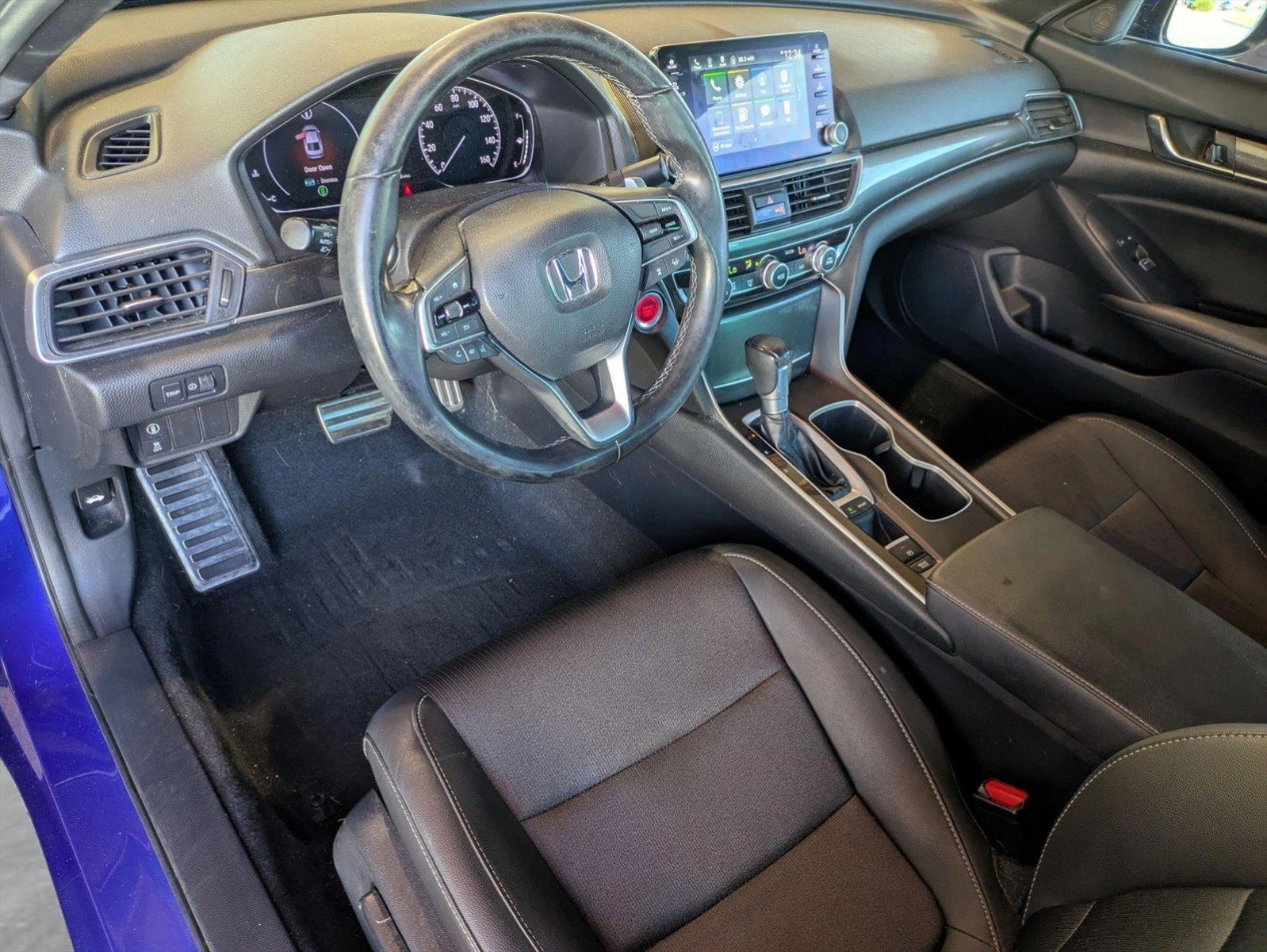 2020 Honda Accord Sedan Vehicle Photo in Valencia, CA 91355-1794
