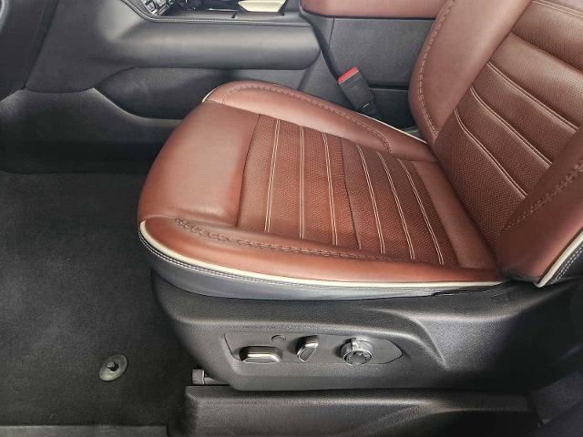 2023 GMC Yukon XL Vehicle Photo in DALLAS, TX 75209