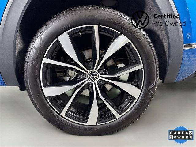 2024 Volkswagen Atlas Cross Sport Vehicle Photo in Puyallup, WA 98371