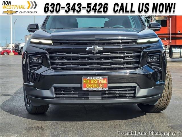 2025 Chevrolet Traverse Vehicle Photo in AURORA, IL 60503-9326