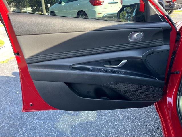 2022 Hyundai ELANTRA Vehicle Photo in Savannah, GA 31419