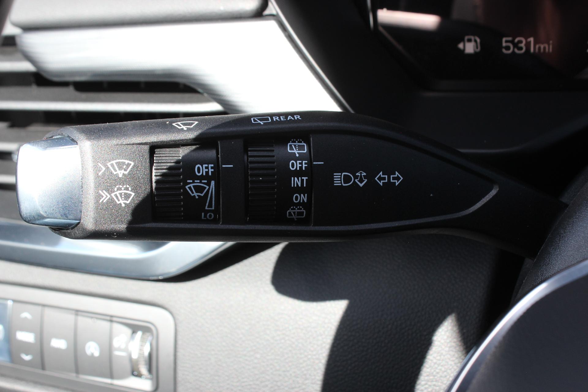 2025 GMC Acadia Vehicle Photo in AURORA, CO 80012-4011