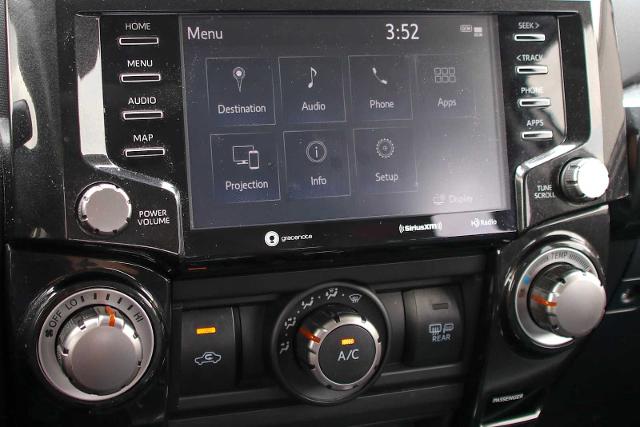 2020 Toyota 4Runner Vehicle Photo in SUGAR LAND, TX 77478