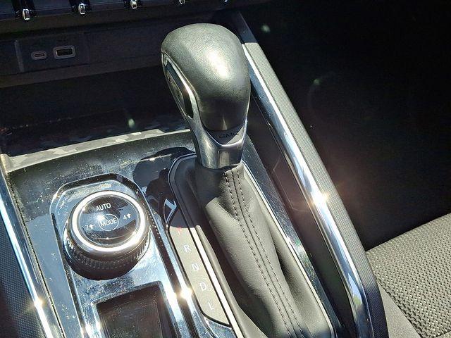 2024 GMC Canyon Vehicle Photo in DANBURY, CT 06810-5034