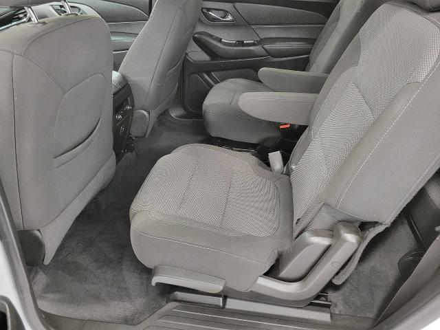 2022 Chevrolet Traverse Vehicle Photo in NEENAH, WI 54956-2243