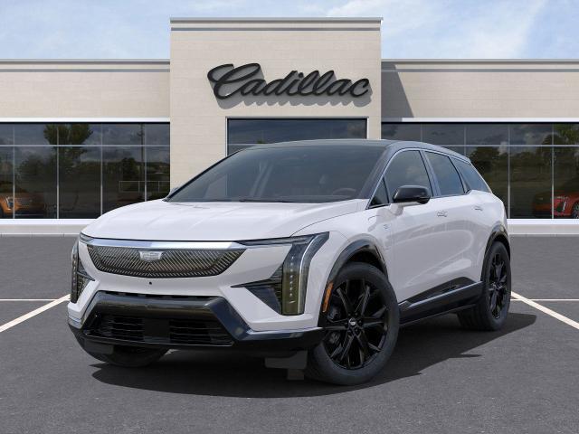 2025 Cadillac OPTIQ Vehicle Photo in SMITHTOWN, NY 11787-5023