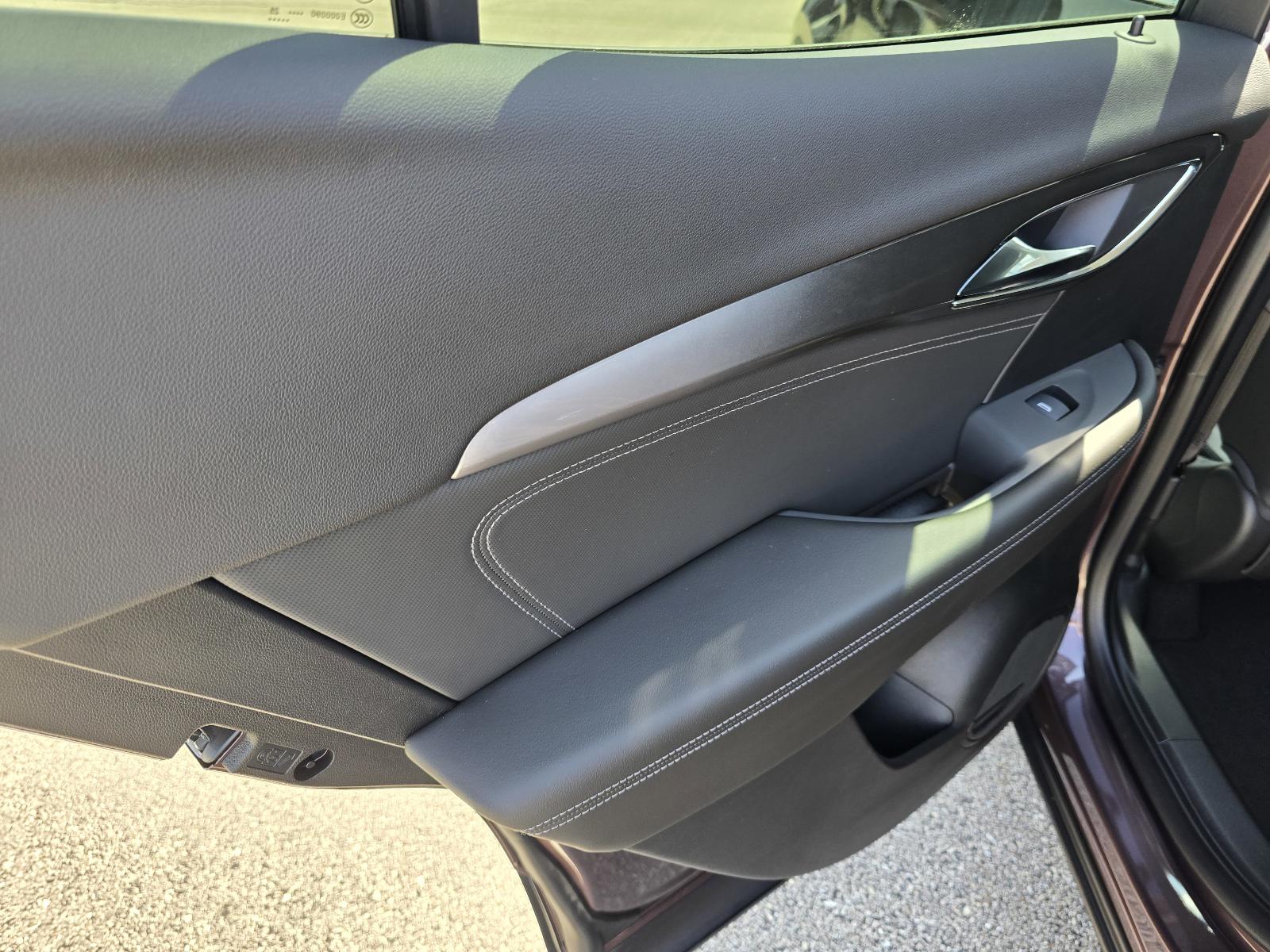 2025 Buick Envision Vehicle Photo in Rolla, MO 65401