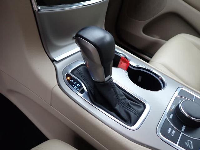 2021 Jeep Grand Cherokee Vehicle Photo in ZELIENOPLE, PA 16063-2910