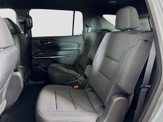 2025 Chevrolet Traverse Vehicle Photo in PUYALLUP, WA 98371-4149