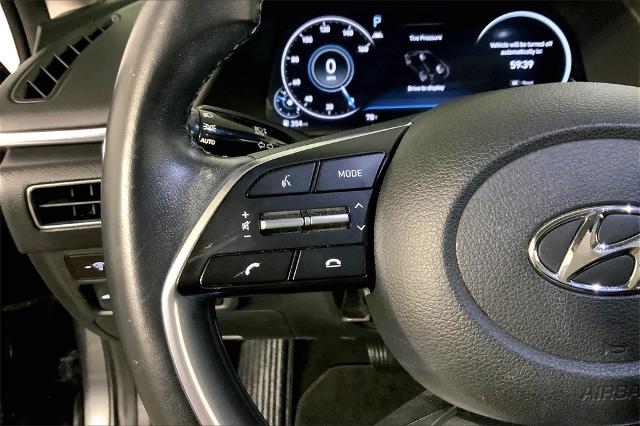 2021 Hyundai SONATA Vehicle Photo in Lees Summit, MO 64086