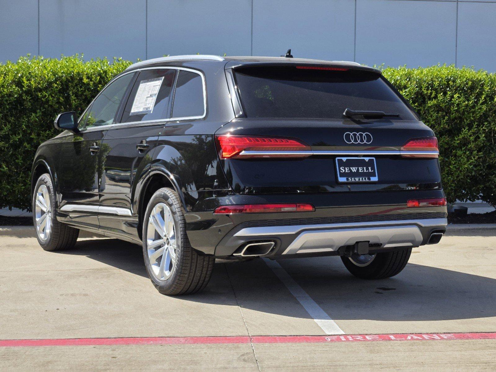 2025 Audi Q7 Vehicle Photo in MCKINNEY, TX 75070