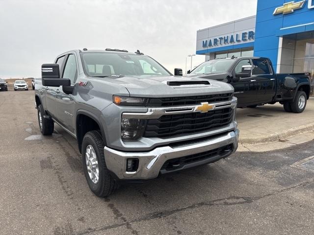 2025 Chevrolet Silverado 3500 HD Vehicle Photo in GLENWOOD, MN 56334-1123