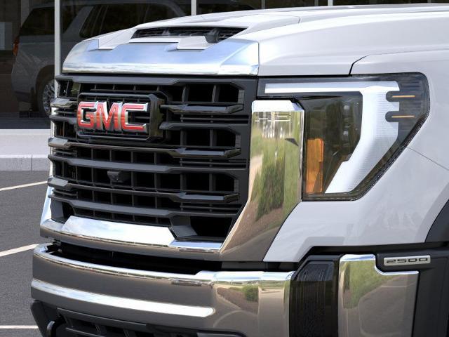 2025 GMC Sierra 2500 HD Vehicle Photo in MEDINA, OH 44256-9631