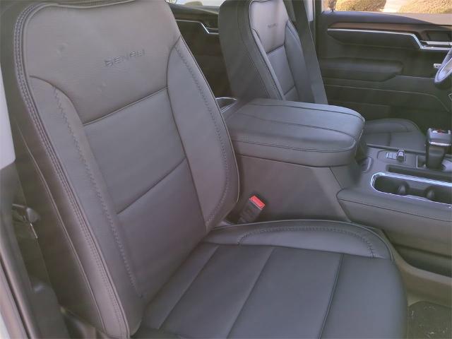 2025 GMC Sierra 1500 Vehicle Photo in GOODYEAR, AZ 85338-1310