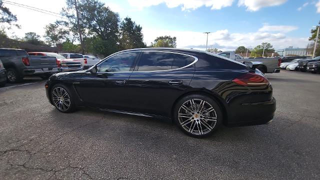 2016 Porsche Panamera S photo 40