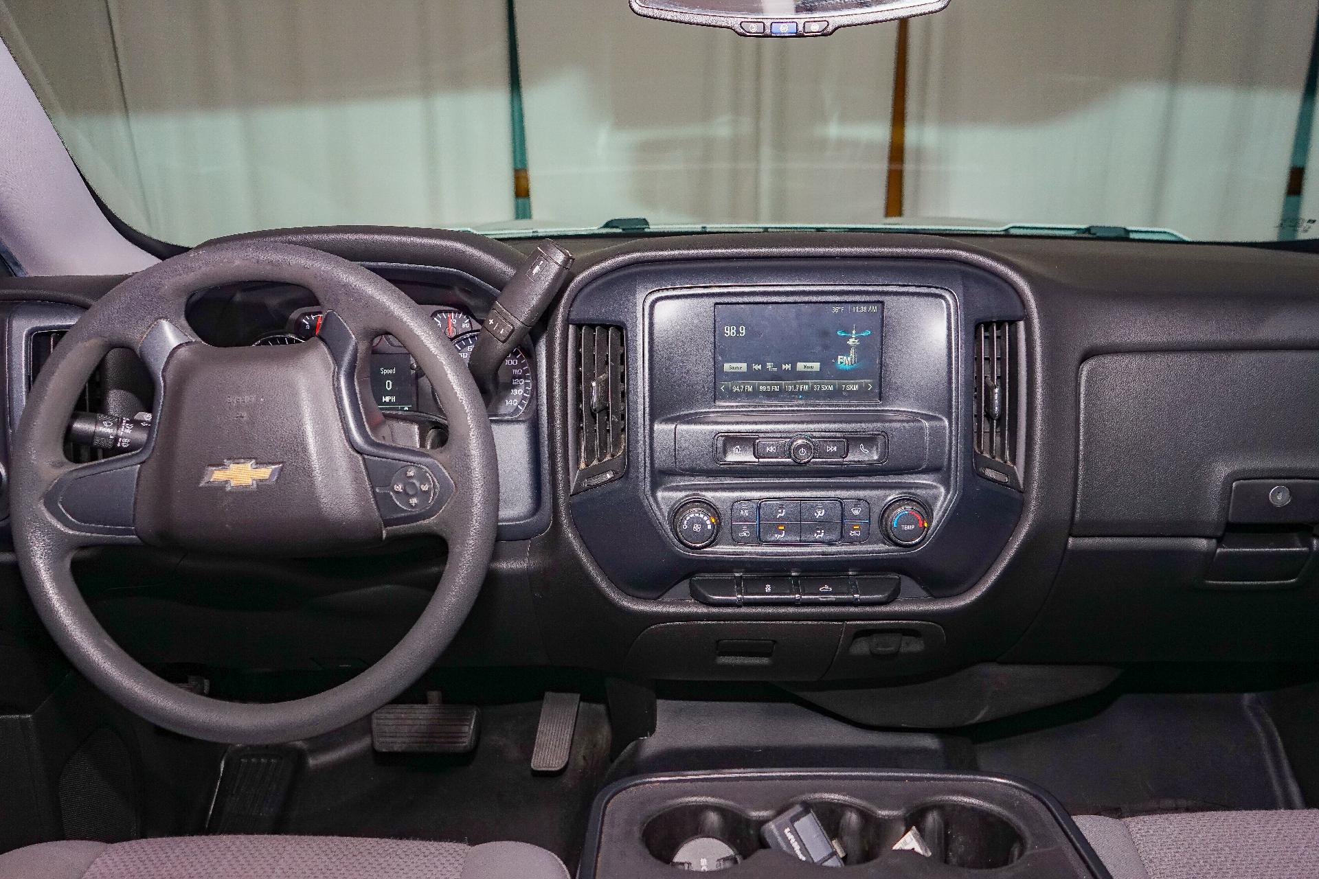 2017 Chevrolet Silverado 1500 Vehicle Photo in SMYRNA, DE 19977-2874