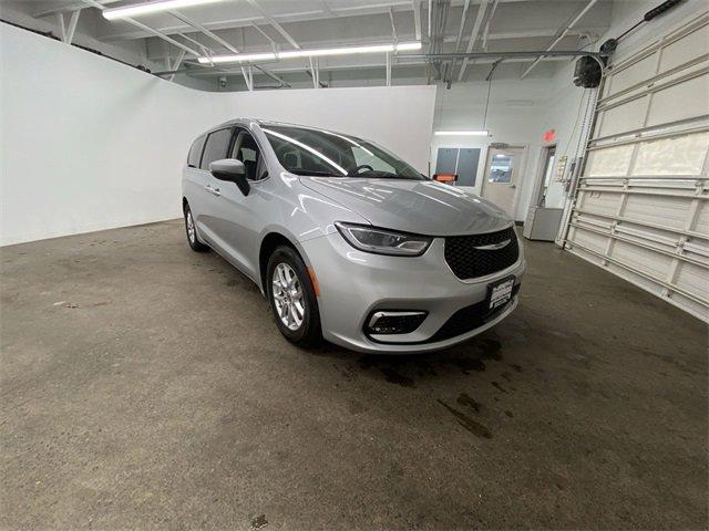 2023 Chrysler Pacifica Vehicle Photo in PORTLAND, OR 97225-3518