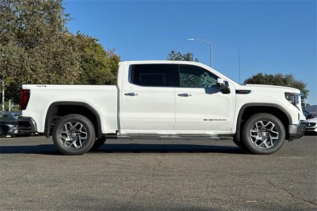 2025 GMC Sierra 1500 Vehicle Photo in ELK GROVE, CA 95757-8703