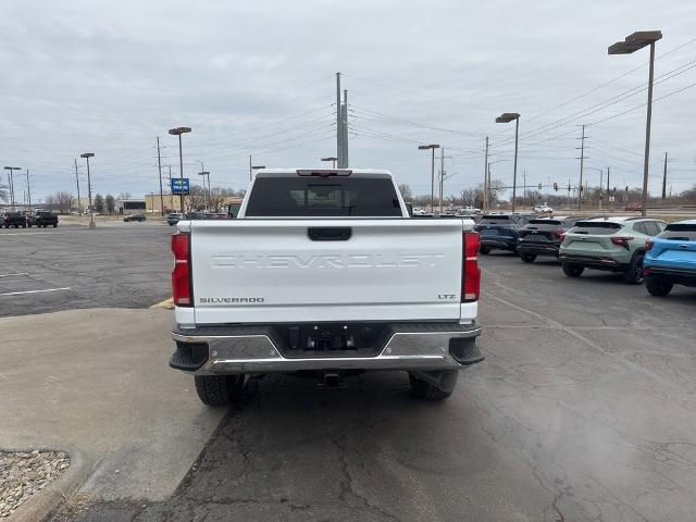 2025 Chevrolet Silverado 3500 HD Vehicle Photo in MANHATTAN, KS 66502-5036