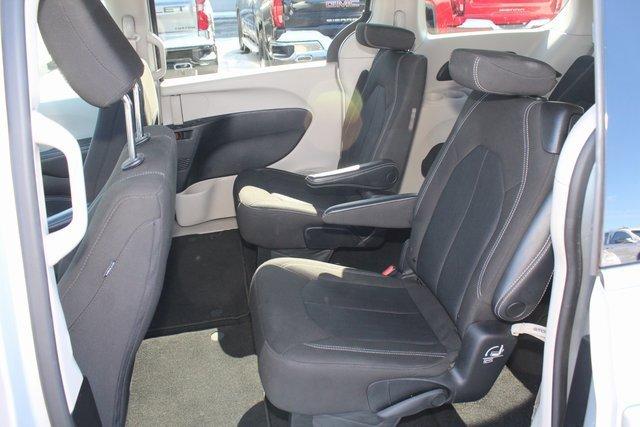 2022 Chrysler Voyager Vehicle Photo in SAINT CLAIRSVILLE, OH 43950-8512