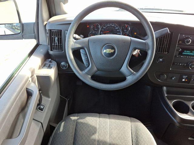 2022 Chevrolet Express Cargo 2500 Vehicle Photo in DANBURY, CT 06810-5034