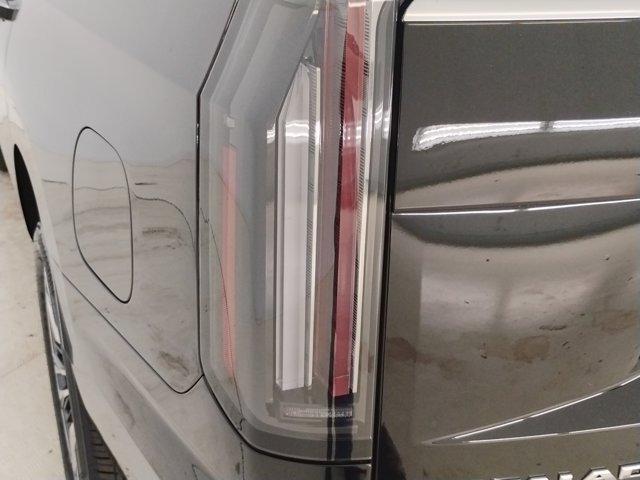 2025 Cadillac Escalade Vehicle Photo in PINEVILLE, NC 28134-8495