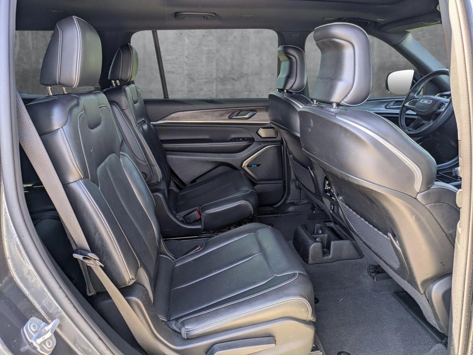 2021 Jeep Grand Cherokee L Vehicle Photo in Tustin, CA 92782