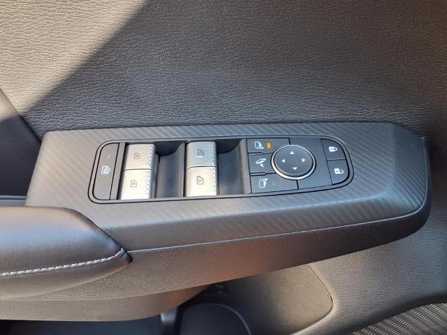 2025 Mitsubishi Outlander Plug-In Hybrid Vehicle Photo in Tampa, FL 33612