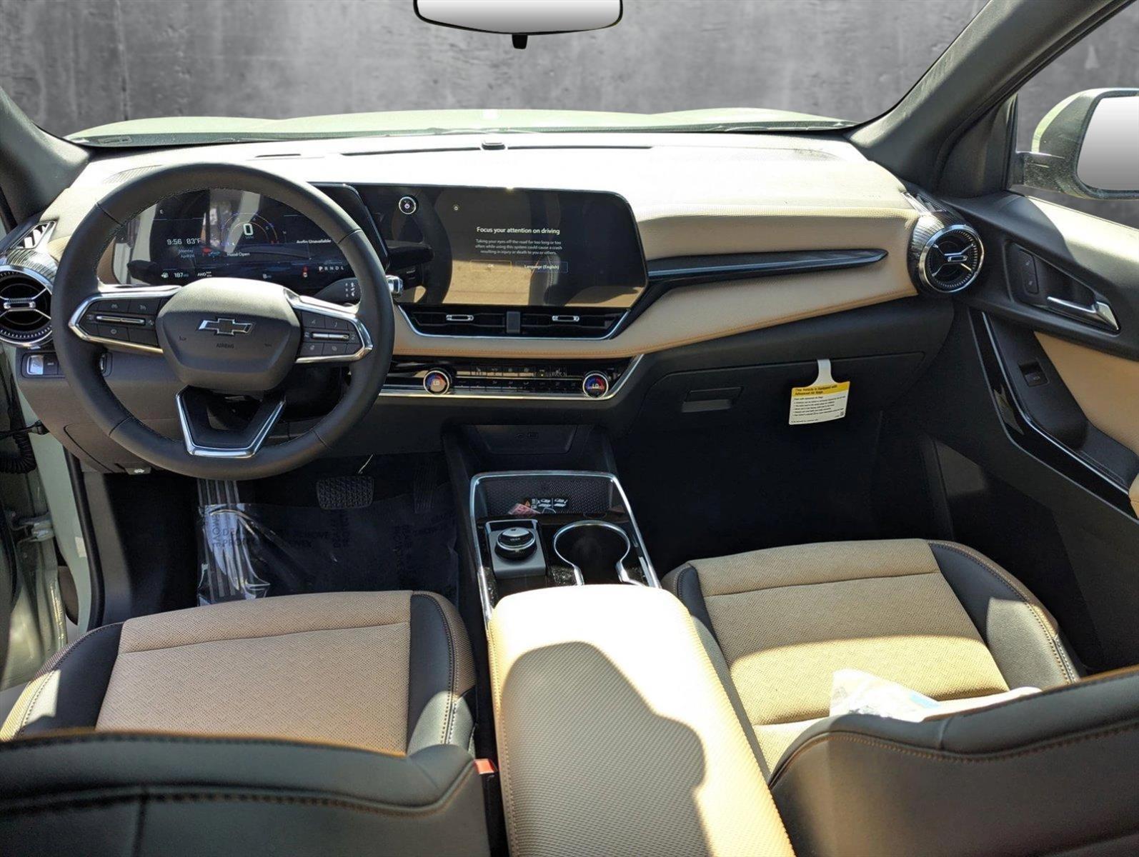 2025 Chevrolet Equinox Vehicle Photo in GREENACRES, FL 33463-3207