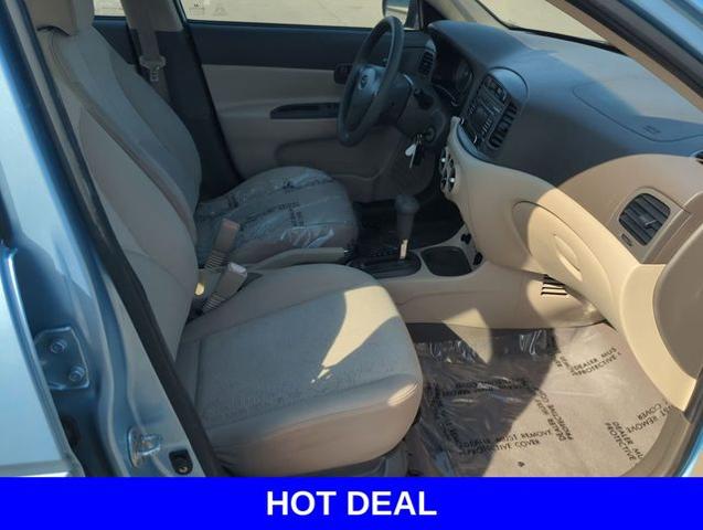2011 Hyundai ACCENT Vehicle Photo in Merrillville, IN 46410