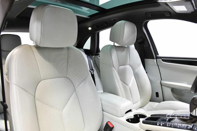 2015 Porsche Macan Vehicle Photo in DALLAS, TX 75235