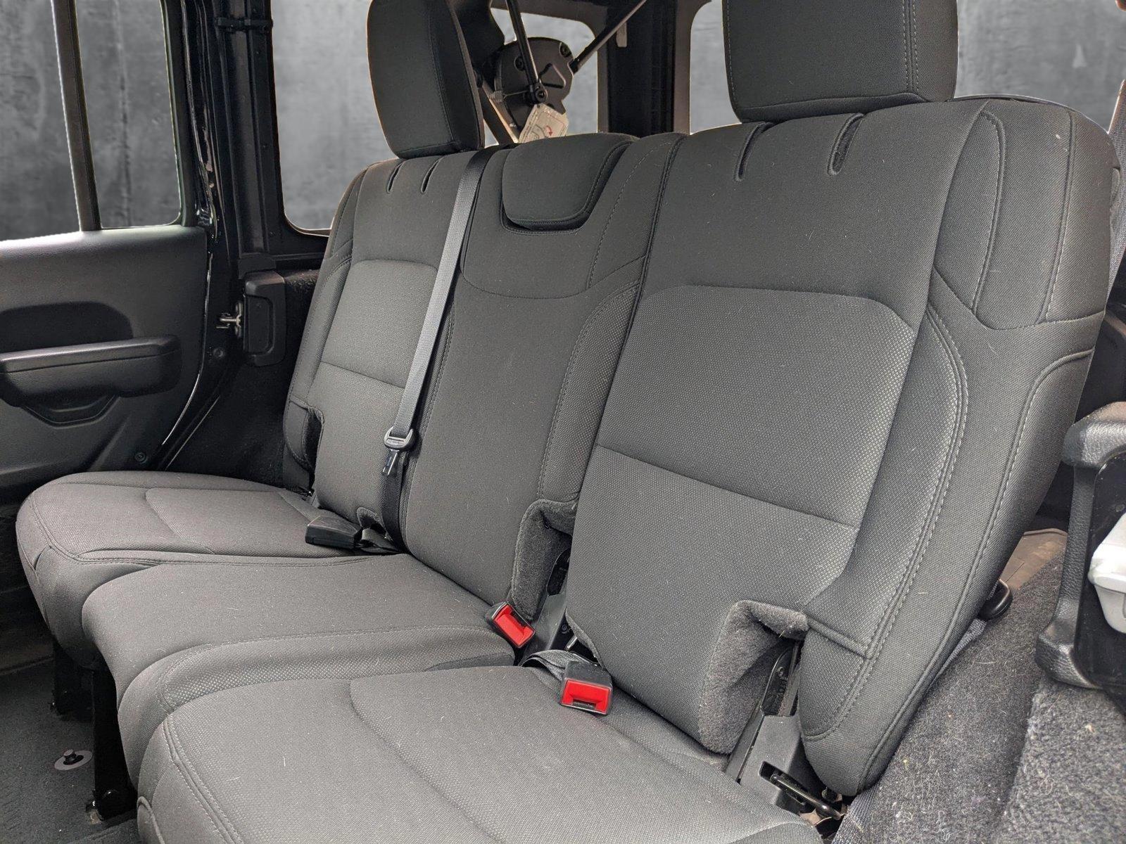 2023 Jeep Wrangler Vehicle Photo in Valencia, CA 91355