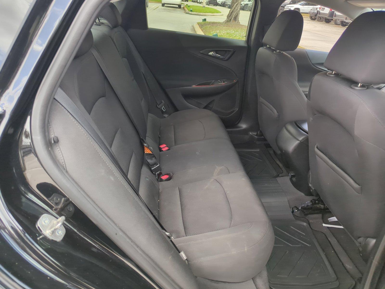 2019 Chevrolet Malibu Vehicle Photo in Pembroke Pines, FL 33027
